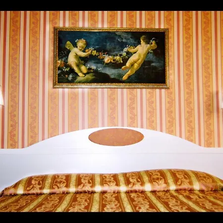 Belvedere Termini Couette-café 5*